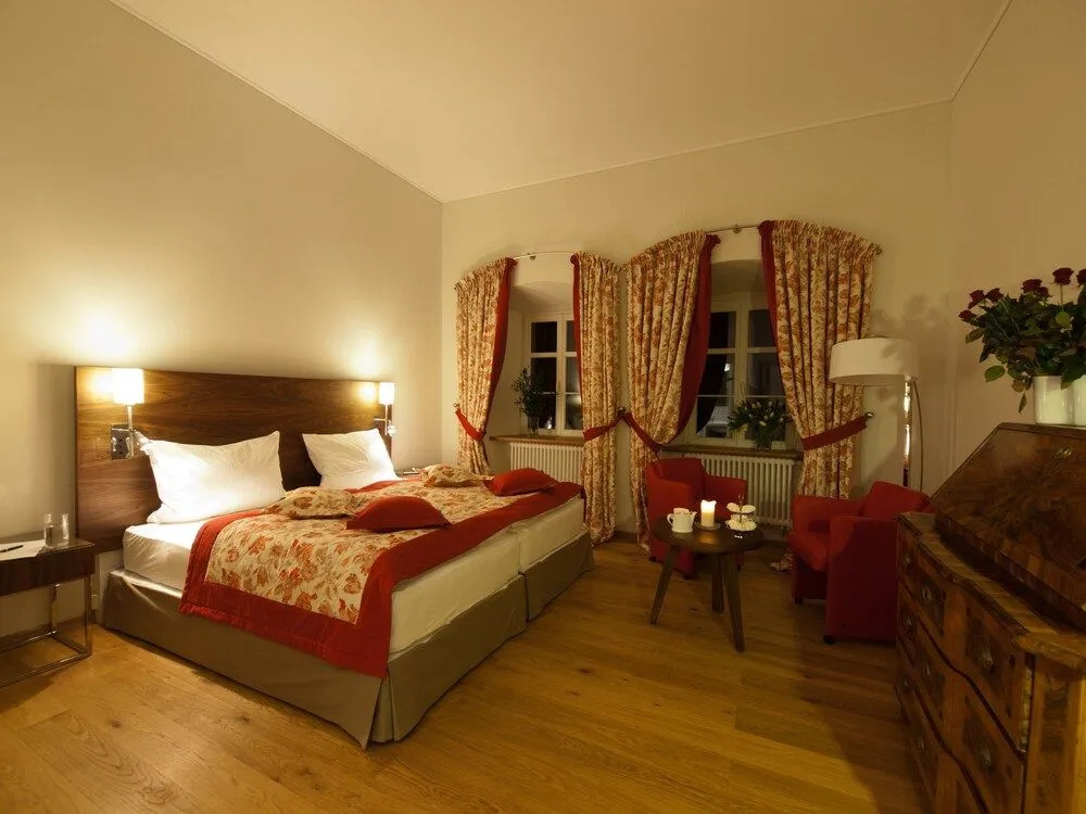 Pałac Pakoszów Schlosshotel Wernersdorf