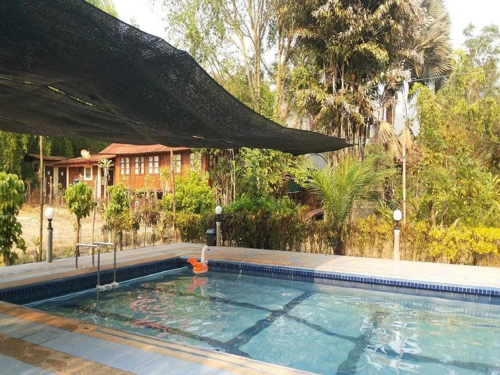 Khoom Kam Kaew
