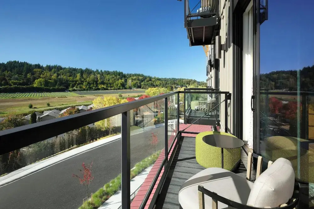 The SOMM Hotel & Spa, Autograph Collection