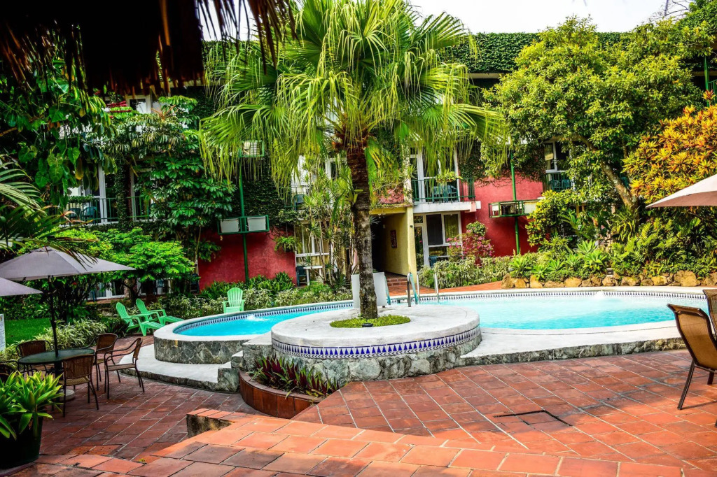 Novo Hotel & Suite