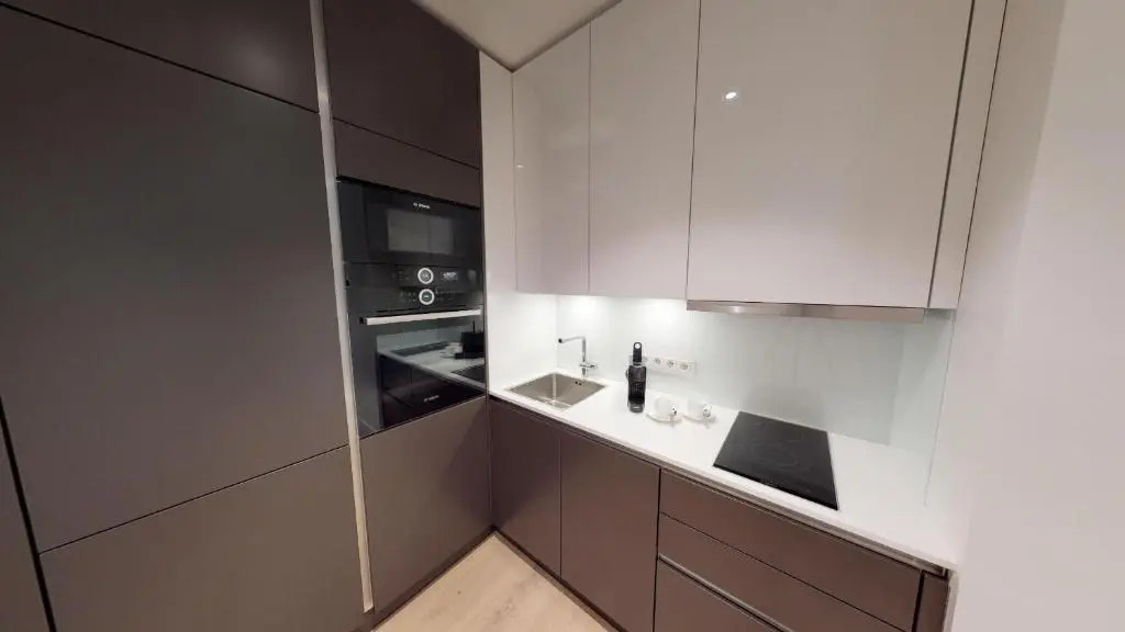White Pearl Apartment 0.09