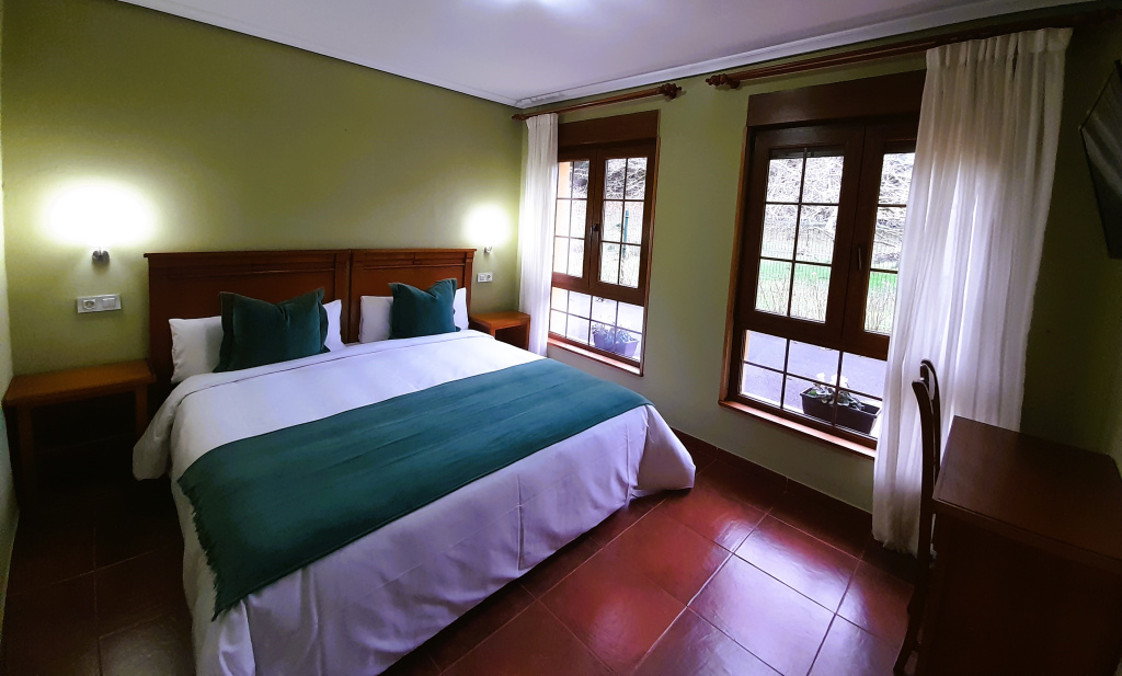 Hotel Pugide