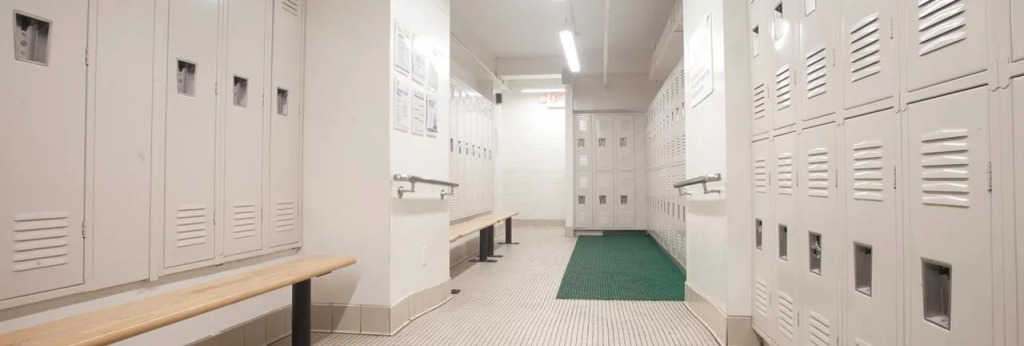 YMCA Greenpoint - Shared Bath