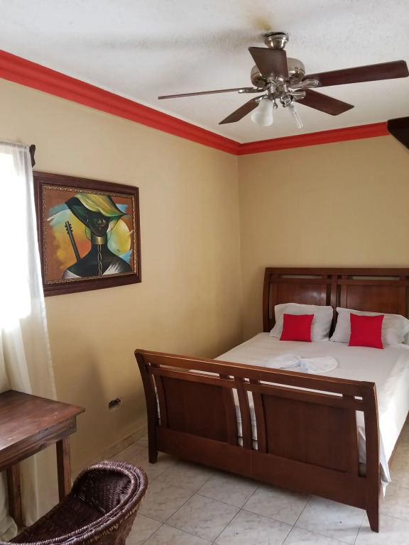 Daniella Inn Hotel
