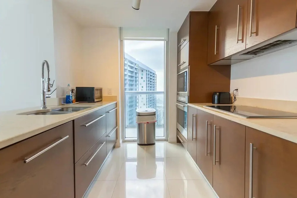 Amazing Unit Miami Brickell With Sea & City View