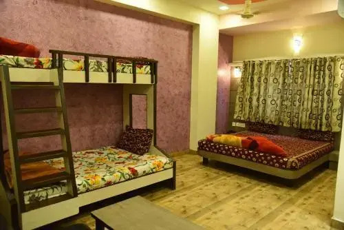 Shiv Villas Hotel