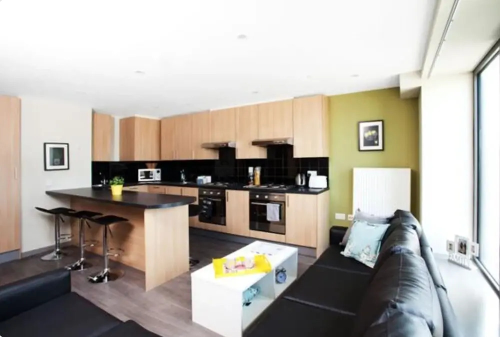 Vibrant Rooms for STUDENTS Only - LONDON