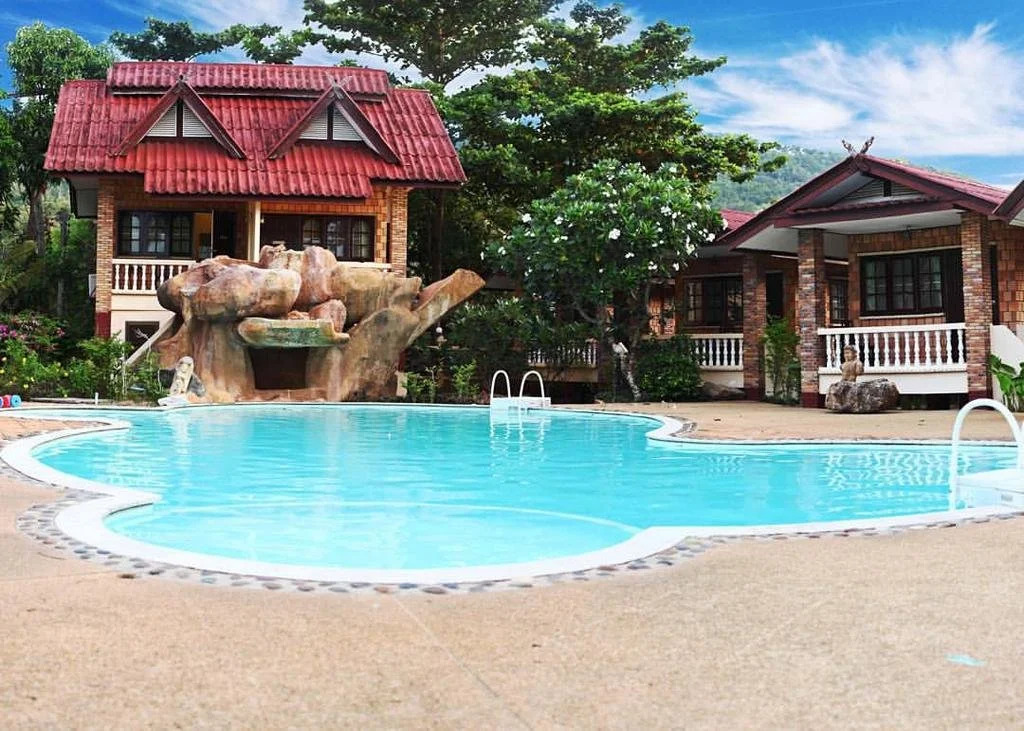 Health Oasis Resort