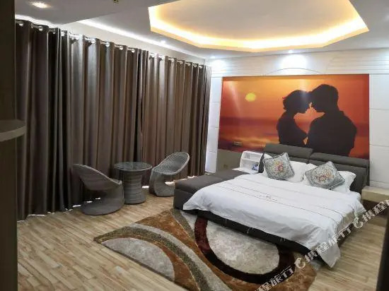 Kunming Xiaomengwan Theme Hotel