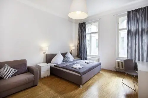Spacious Ruterra 3BDR Flat