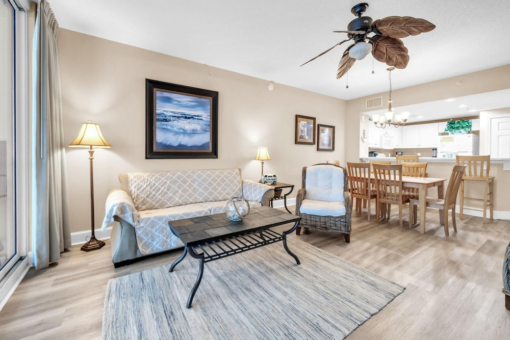 Majestic Beach Towers 2-2107