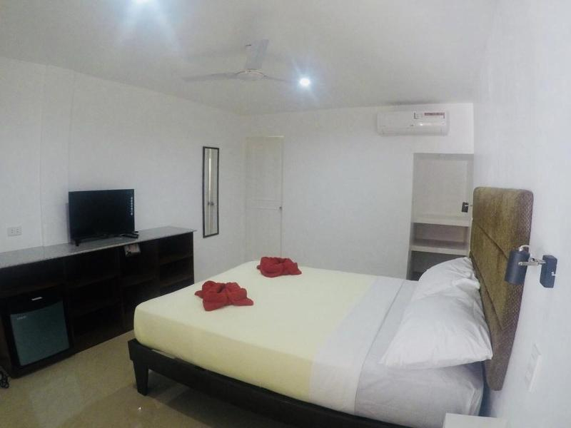 Heartland Hotel Serviced Rooms & Apartments