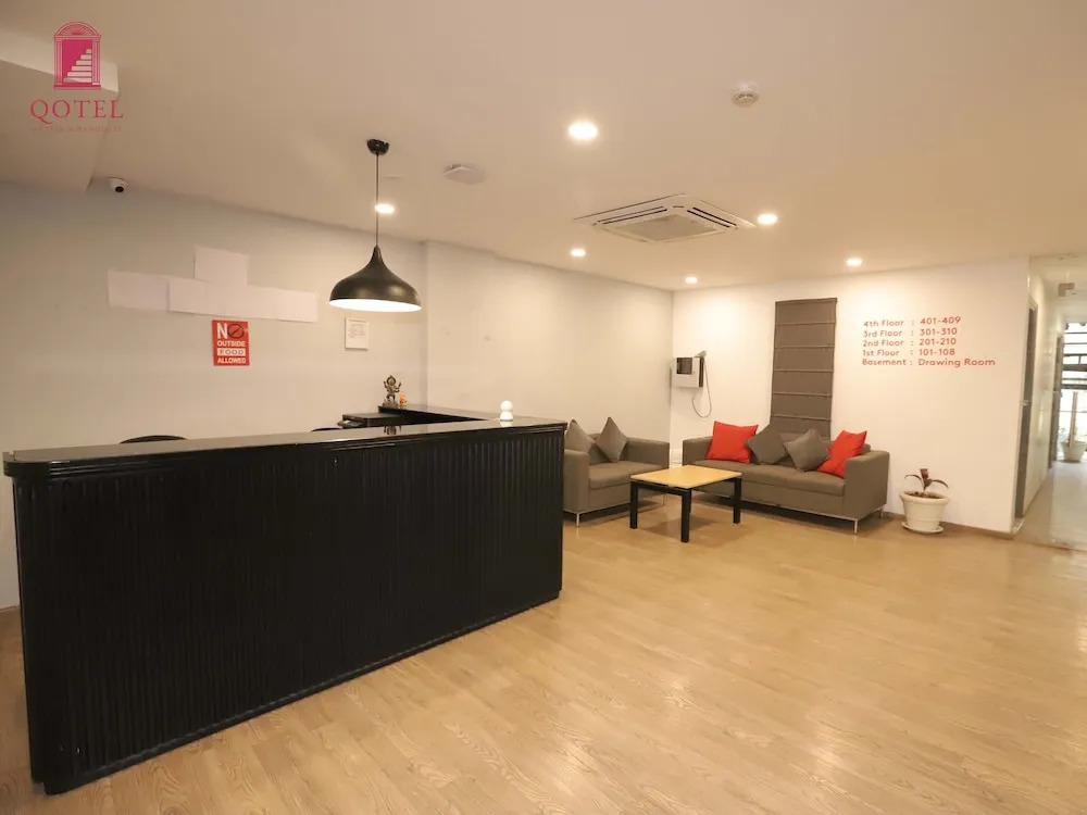 Qotel Hotel IP Residency