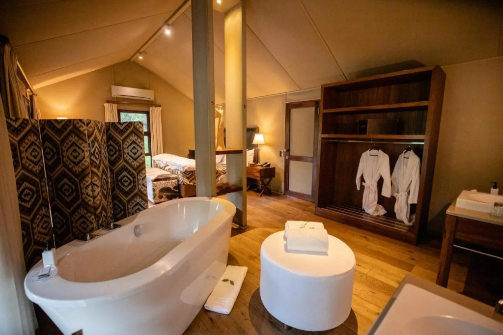 Kapama Buffalo Camp