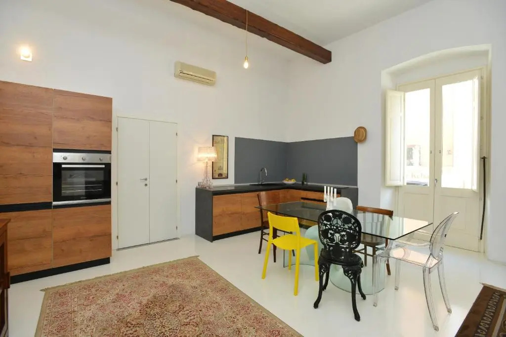 IzzHome Light