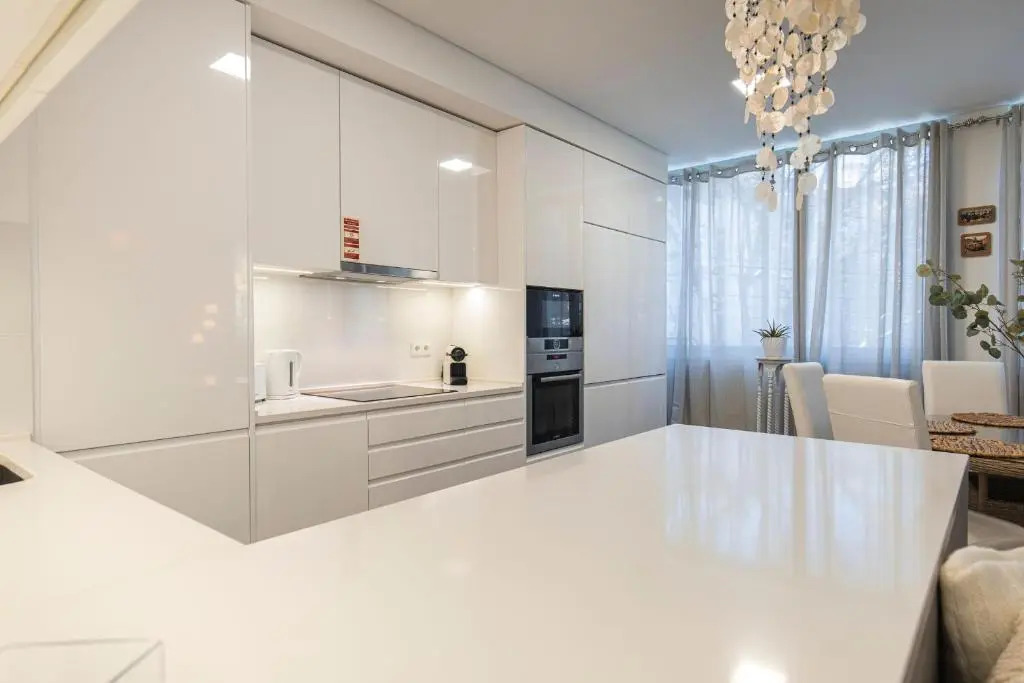 Touch of Class 2BDR Apartment by LovelyStay