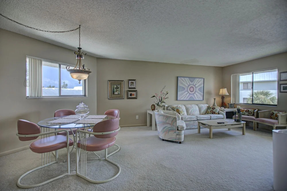 Bridgeport Condominiums