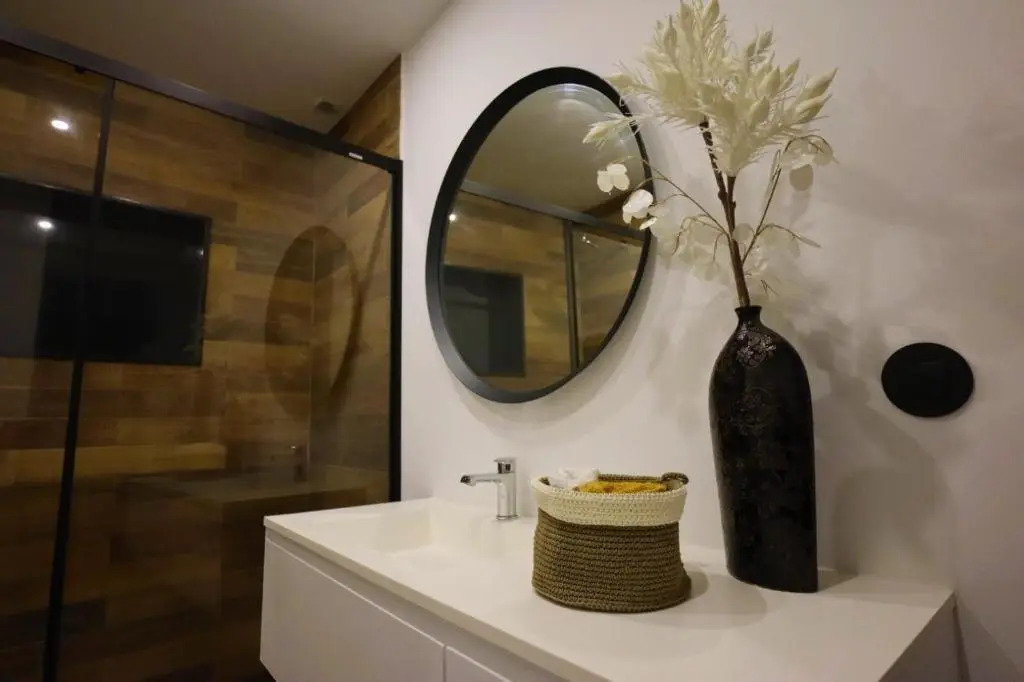 Apartamentos Beco dos Quartinhos - FREE WIFI - NETFLIX - BY BEDZY