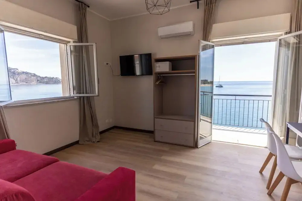IG- "Talìa Apartments"