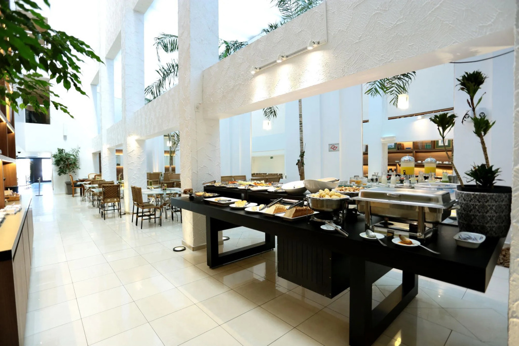 Oasis Tower Hotel