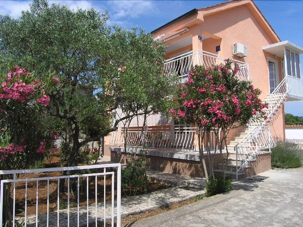 Apartments Bakran