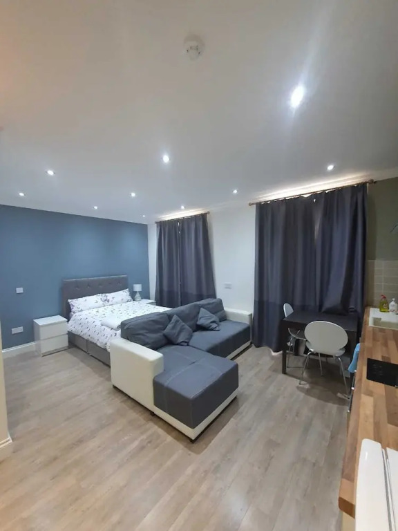 Apartment in Kingcross With Historical Highlights