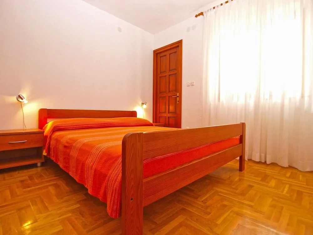 Apartment 1349