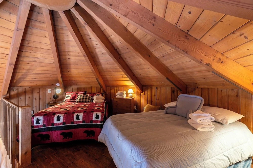 Vista 360 - Roundhouse With Views, AC, 1mi From Beech Ski