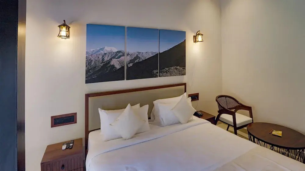 The Big Bridge- A Boutique Hotel On A Bridge