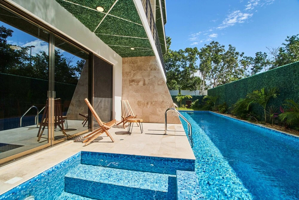 Brava Towers 102 Swim Up By Lockey