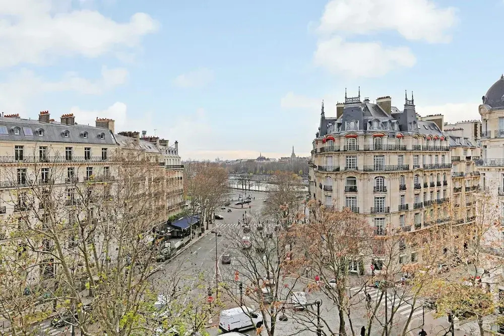 Spacious Apartment - 3br/8p - Eiffel Tower