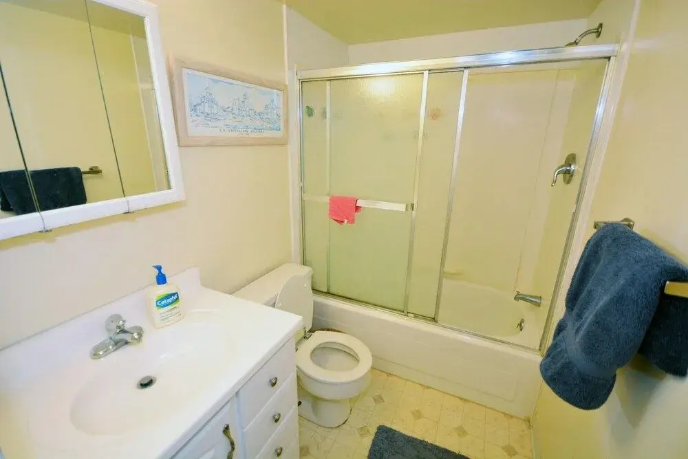 Surfside 84 #14 - 2 Br Condo