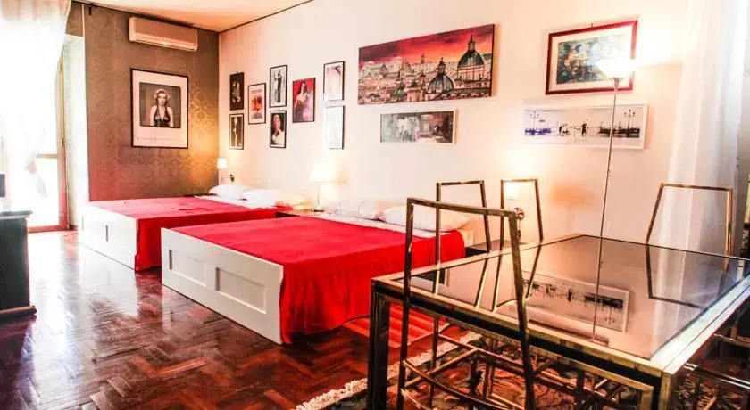 Villa Albani Luxury Suite