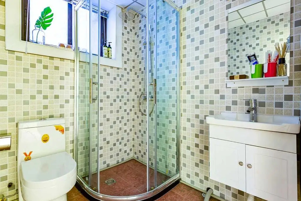 Chongqing Yuzhong·Hongya Cave· Locals Apartment 00134800