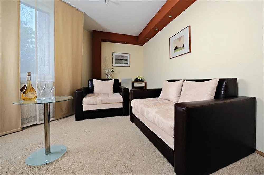 Hotel Tiski Cvet
