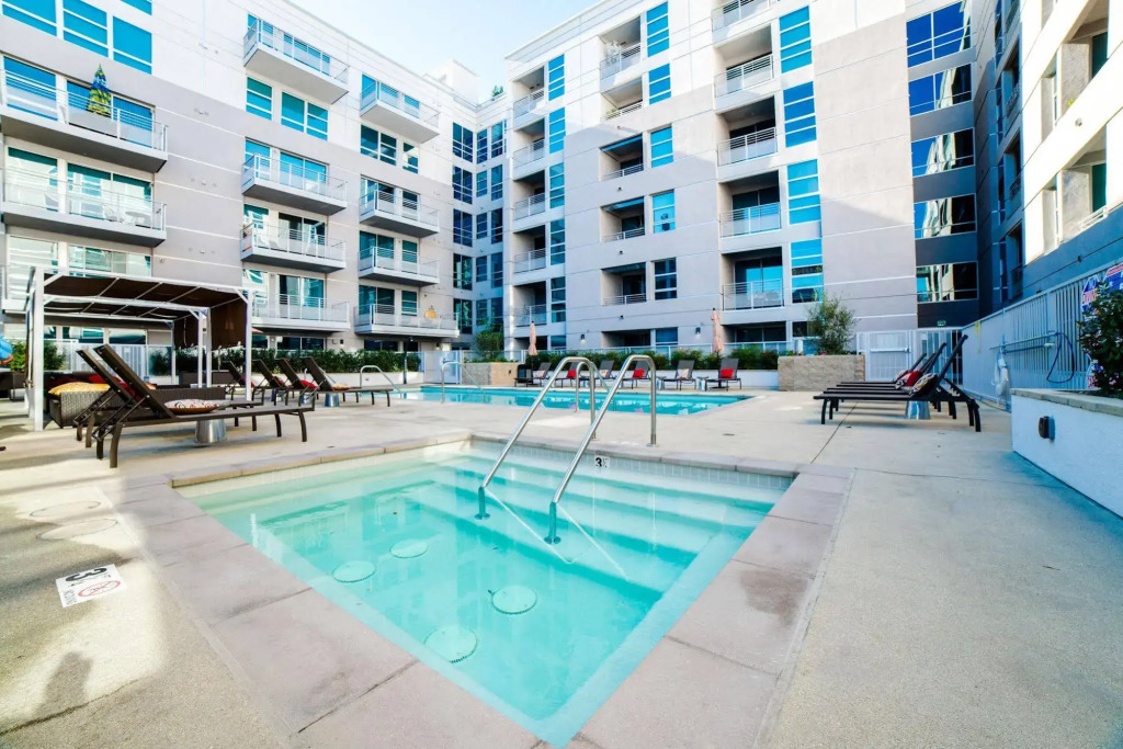 Downtown LA Live Suites