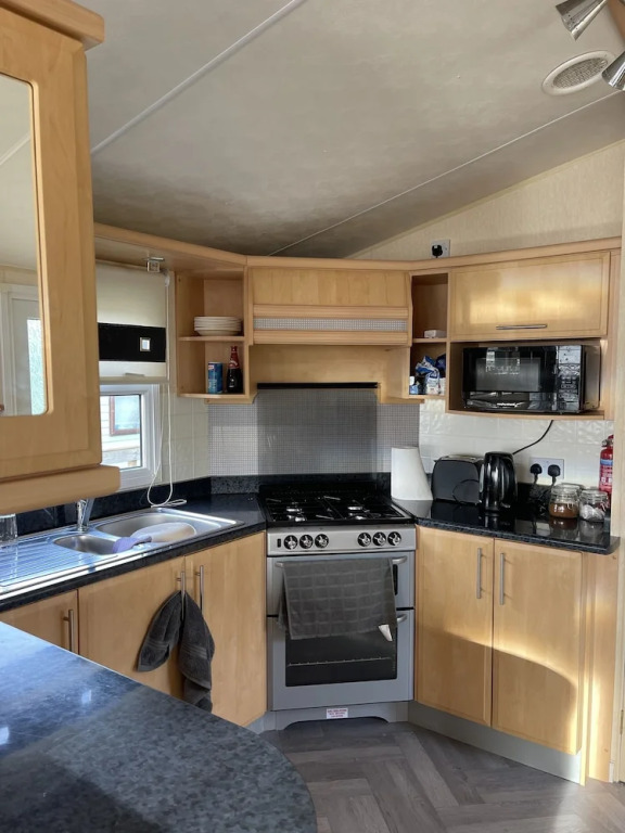 Immaculate 2-Bed Static Caravan at Monrieth