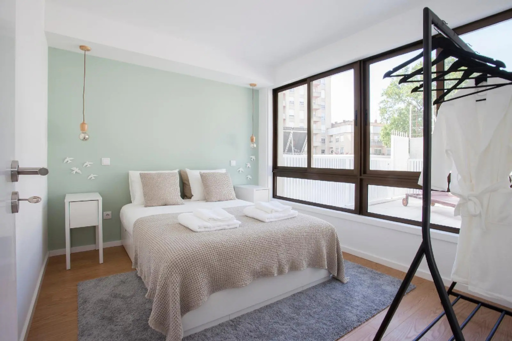Liiiving In Porto – Boavista Sunny Apartment