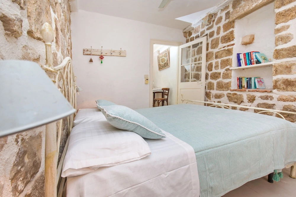 Peti Apartment