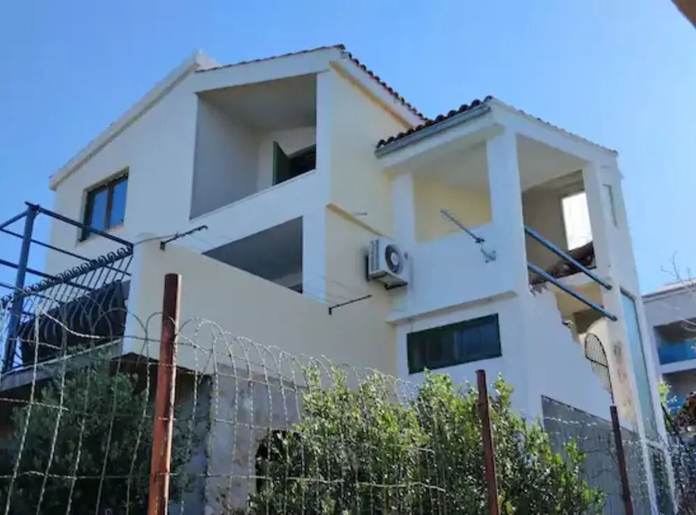 Bernard Sea View Apartments