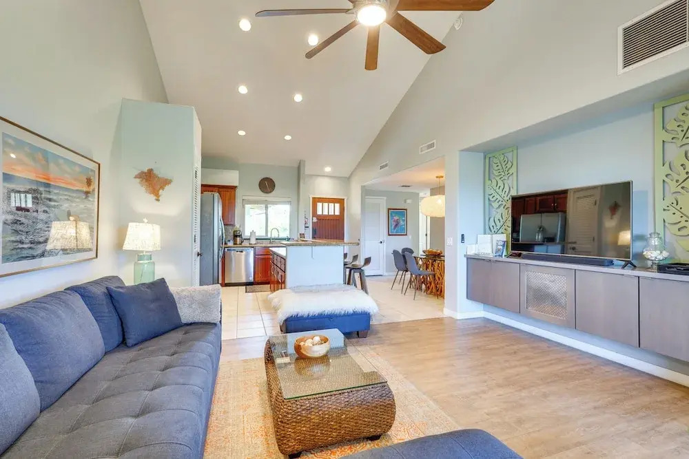 Luxe Maunalani Resort Condo w/ Pool + Beach Access