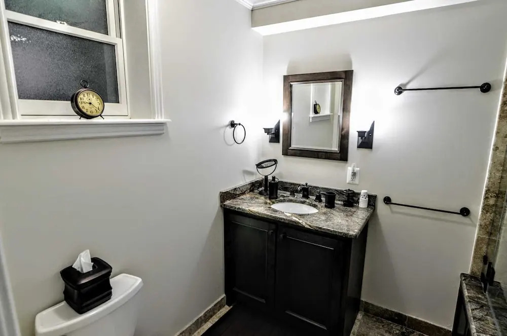 140 Twelfth South East #1079 2 Bedrooms 2 Bathrooms Apts