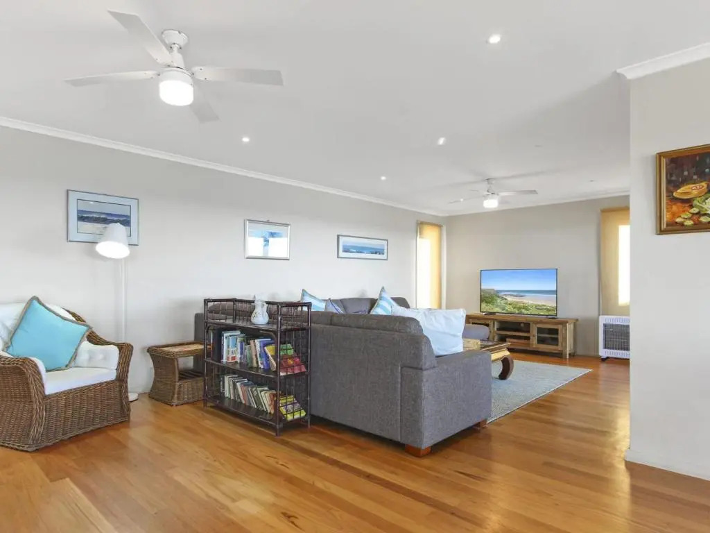 South Pacific Crescent 75, Ulladulla