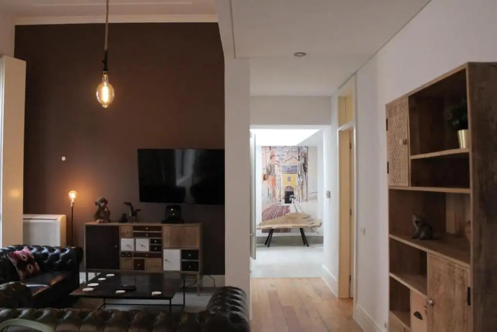 Beautiful 3-Story house in Chiado with a 40m² private terrace