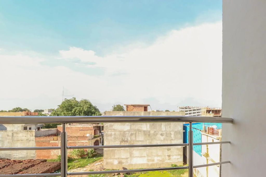 Vgs by OYO Rooms