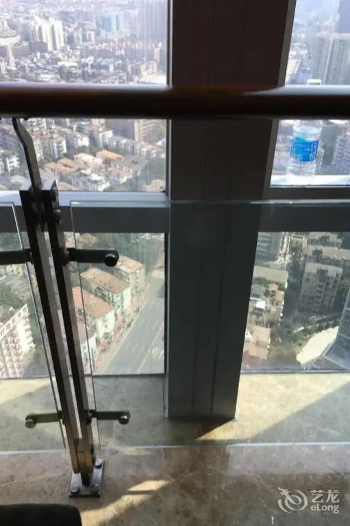 Guangzhou Tamrac International Apartment Hotel