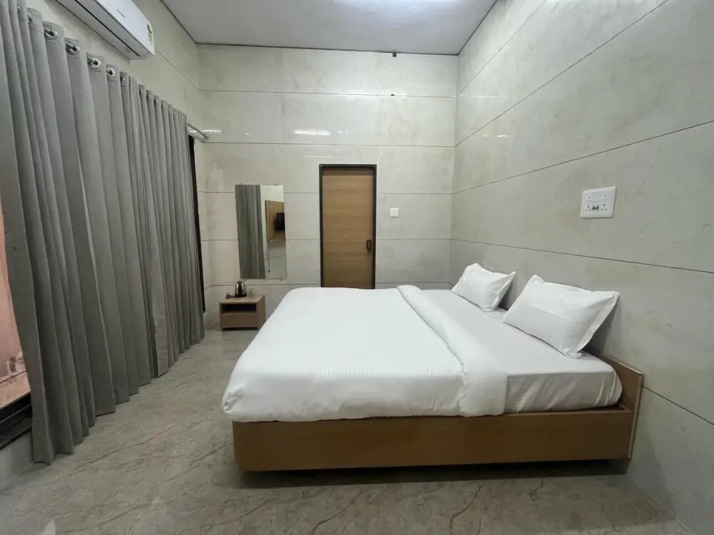 Vrajvashi -Home stay Dwarka