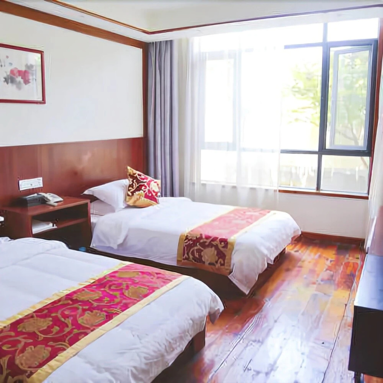 Ruyuan Culture Theme Inn