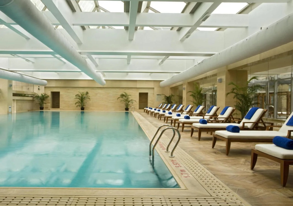 Sheraton Grand Shanghai Pudong Hotel & Residences