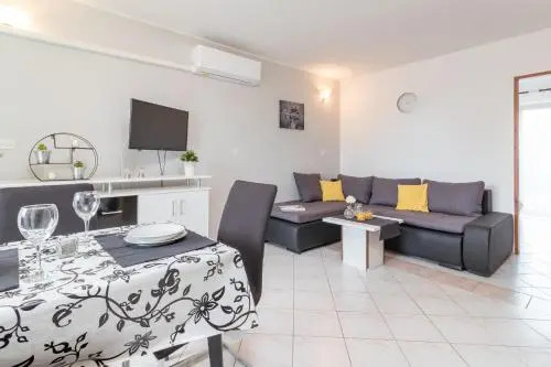 Apartments Rede